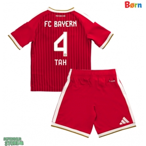 Bayern Munich Jonathan Tah #4 Replika Babytøj Hjemmebanesæt Børn 2026-27 Kortærmet (+ Korte bukser)